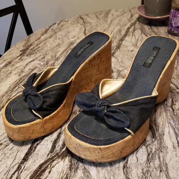 Splash Shoes - Splash denim wedge heels size 9